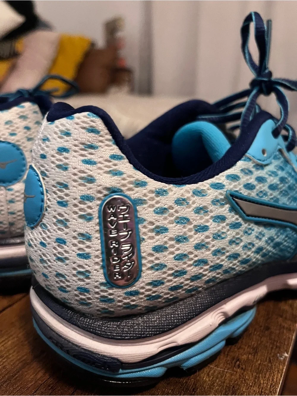 Mizuno Women's Turquoise and Navy Running Shoe